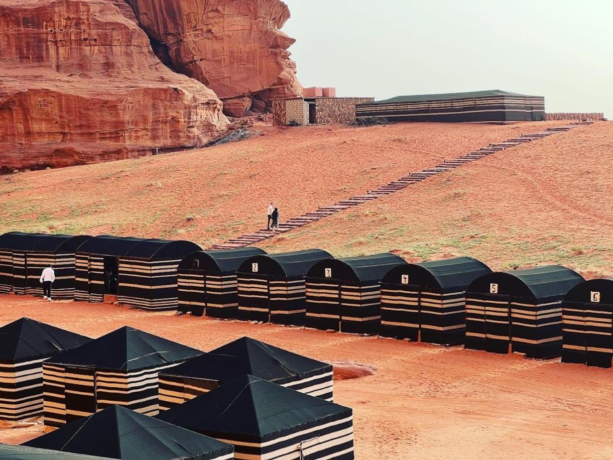 Bedouin Traditions Camp วาดิรัม ภายนอก รูปภาพ