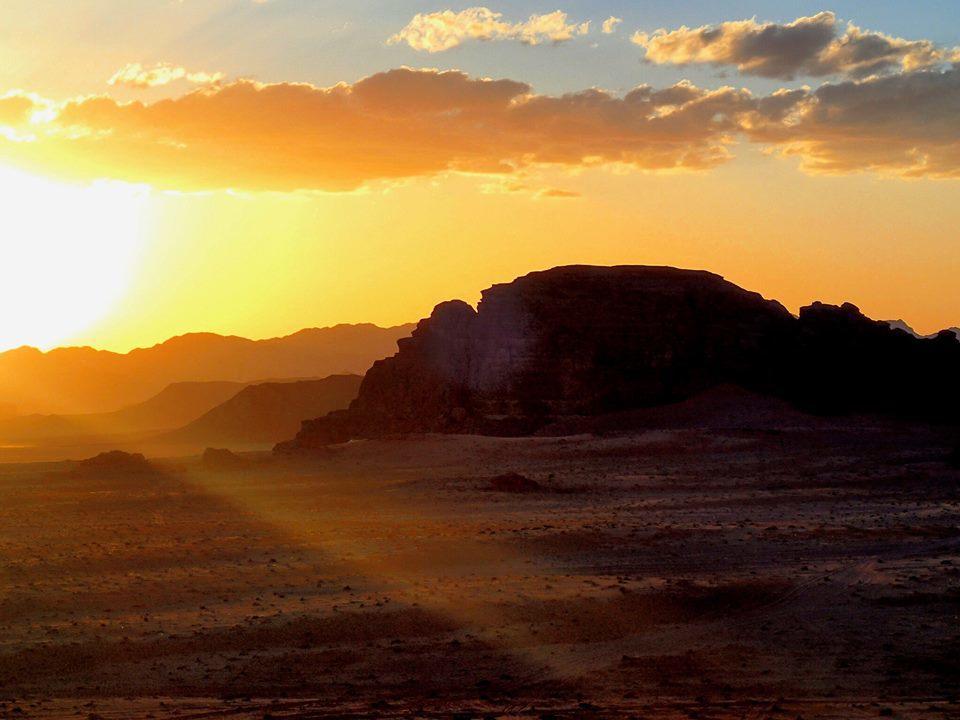 Bedouin Traditions Camp วาดิรัม ภายนอก รูปภาพ