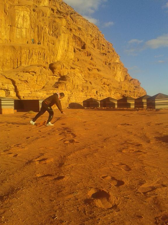 Bedouin Traditions Camp วาดิรัม ภายนอก รูปภาพ