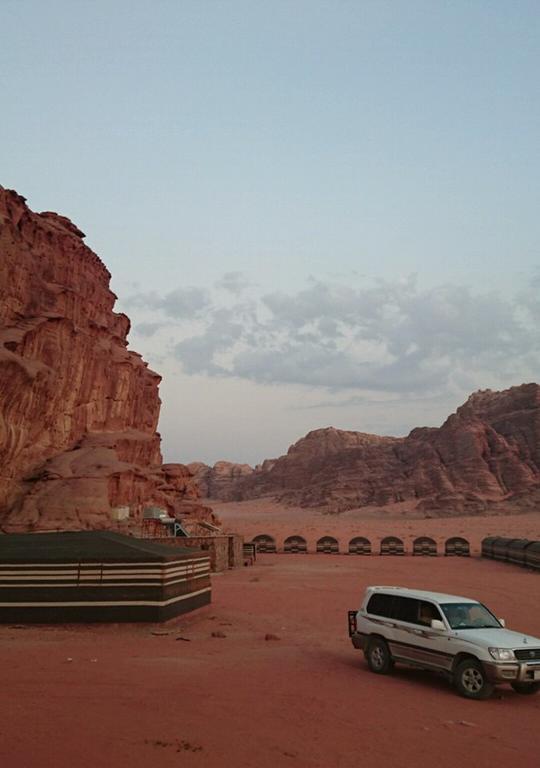 Bedouin Traditions Camp วาดิรัม ภายนอก รูปภาพ